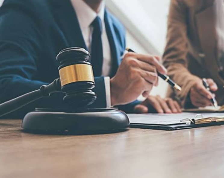 دادگاه-صلح-چیست-و-چگونه-اختلافات-را-سریع-و-عادلانه-حل-می‌کند؟