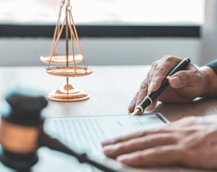 دادگاه-صلح-چیست-و-چه-نقشی-در-حل-اختلافات-دارد؟