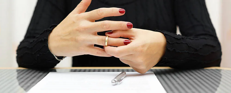 عده-طلاق-چیست-و-چند-روز-است؟-انواع-عده-و-احکام-آن