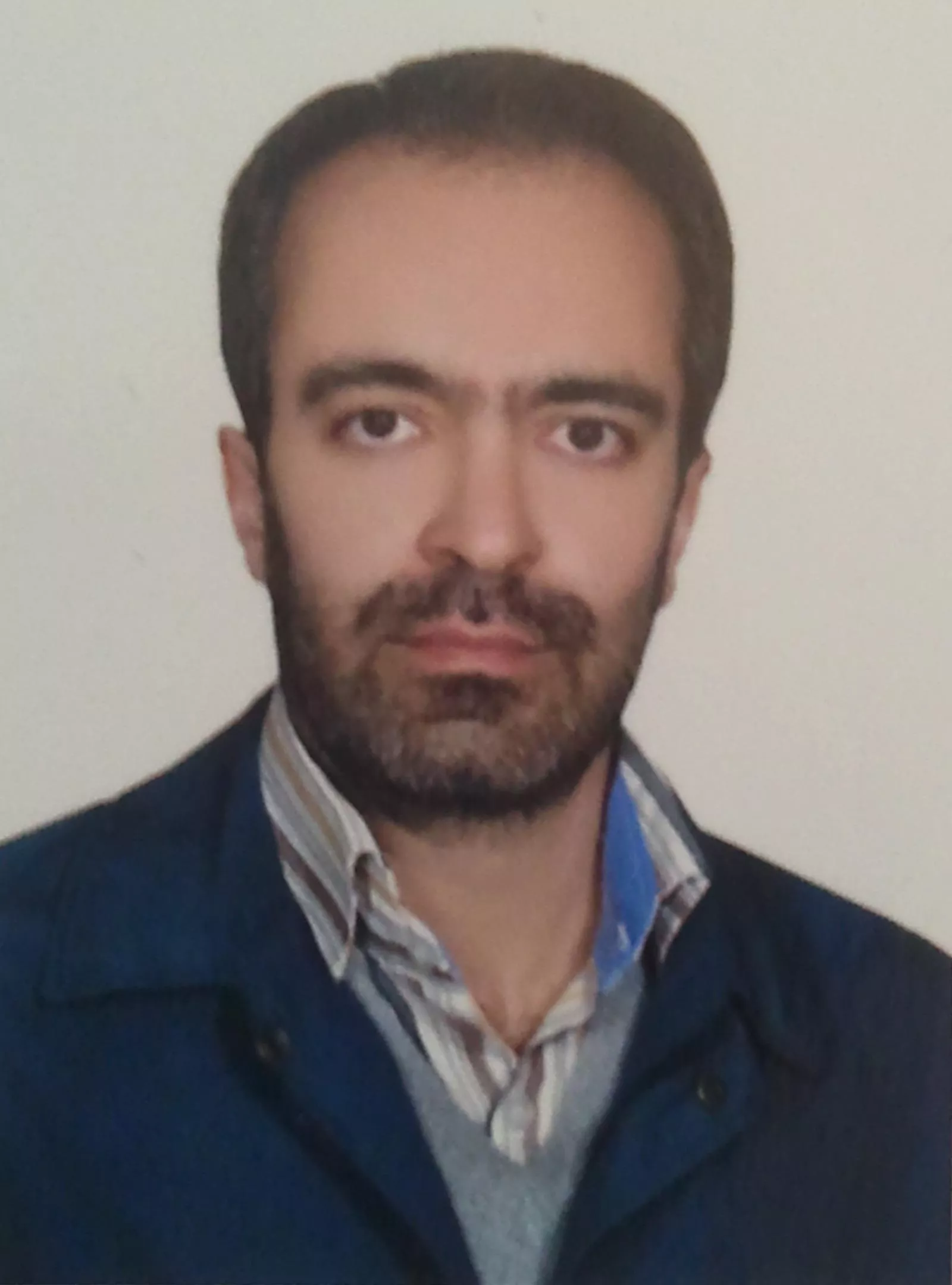 جناب-آقای-علیرضا-اکبری-وکیل-پایه-یک-دادگستری