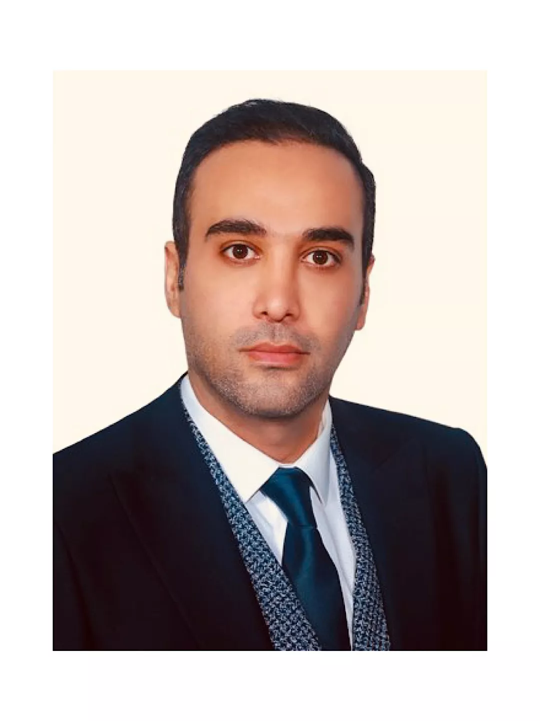 جناب-آقای-وحید-قاسمی-وکیل-پایه-یک-دادگستری