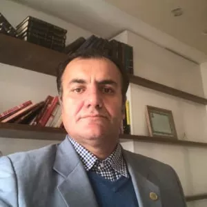 جناب-آقای-همایون-شاهینی-وکیل-پایه-یک-دادگستری