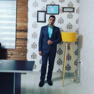 جناب-آقای-امید-شاکری-وکیل-پایه-یک-دادگستری