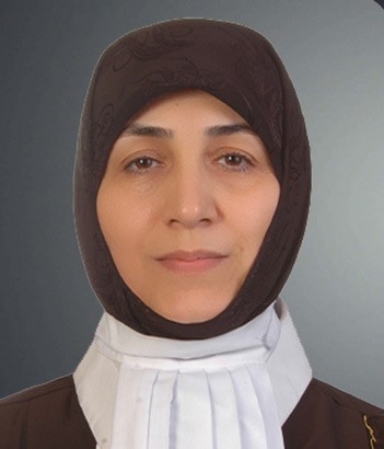 جناب-آقای-ثریا-صوفی-زاده-وکیل-پایه-یک-دادگستری