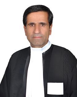 جناب-آقای-شهاب-فرخ-روز-وکیل-پایه-یک-دادگستری