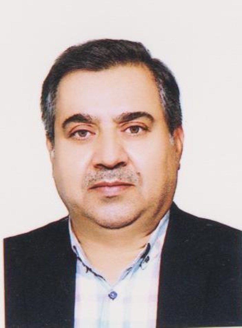 جناب-آقای-حسن-آذر-کیوان-وکیل-پایه-یک-دادگستری