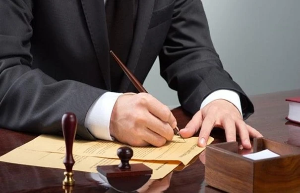 نحوه-یافتن-بهترین-وکیل