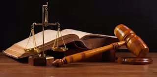 دادخواست-و-درخواست-چه-تفاوت-هایی-با-هم-دارند؟