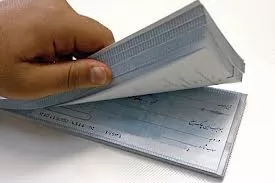 اگر-صادرکننده-چک-بلامحل-متواری-باشد،-چه-باید-کرد؟-چگونگی-صدور-دستور-جلب-سیار