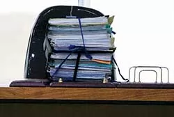 برخورد-دادگاه-با-درخواست-ابطال-سند-رسمی