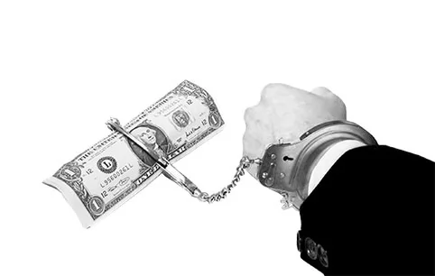 مانور-متقلبانه-برای-شکار-اموال-دیگران!